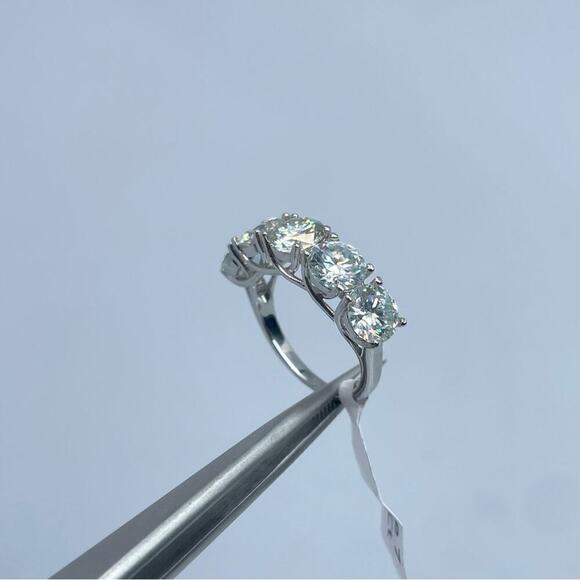 Moissanite Diamond Ring Wedding Band 5 Year Anniversary 5 Stone 2.5 Ct - Picture 6 of 11